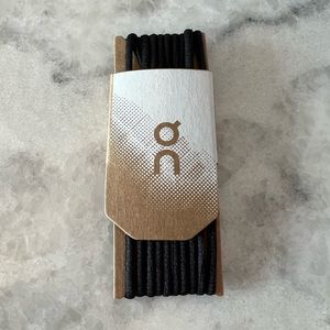 New! 1 set of ON traditional shoelaces - black